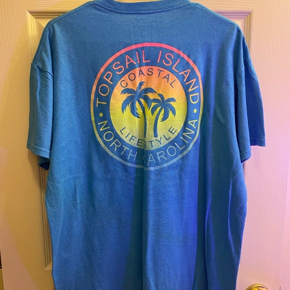 blue t-shirt - Picture 2 of 2